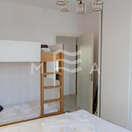 Nicely Equipped With Sea-view 693 دراس